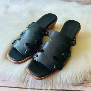 New ELF Made By Hand Black Leather Heels Sandals Shoes 9.5